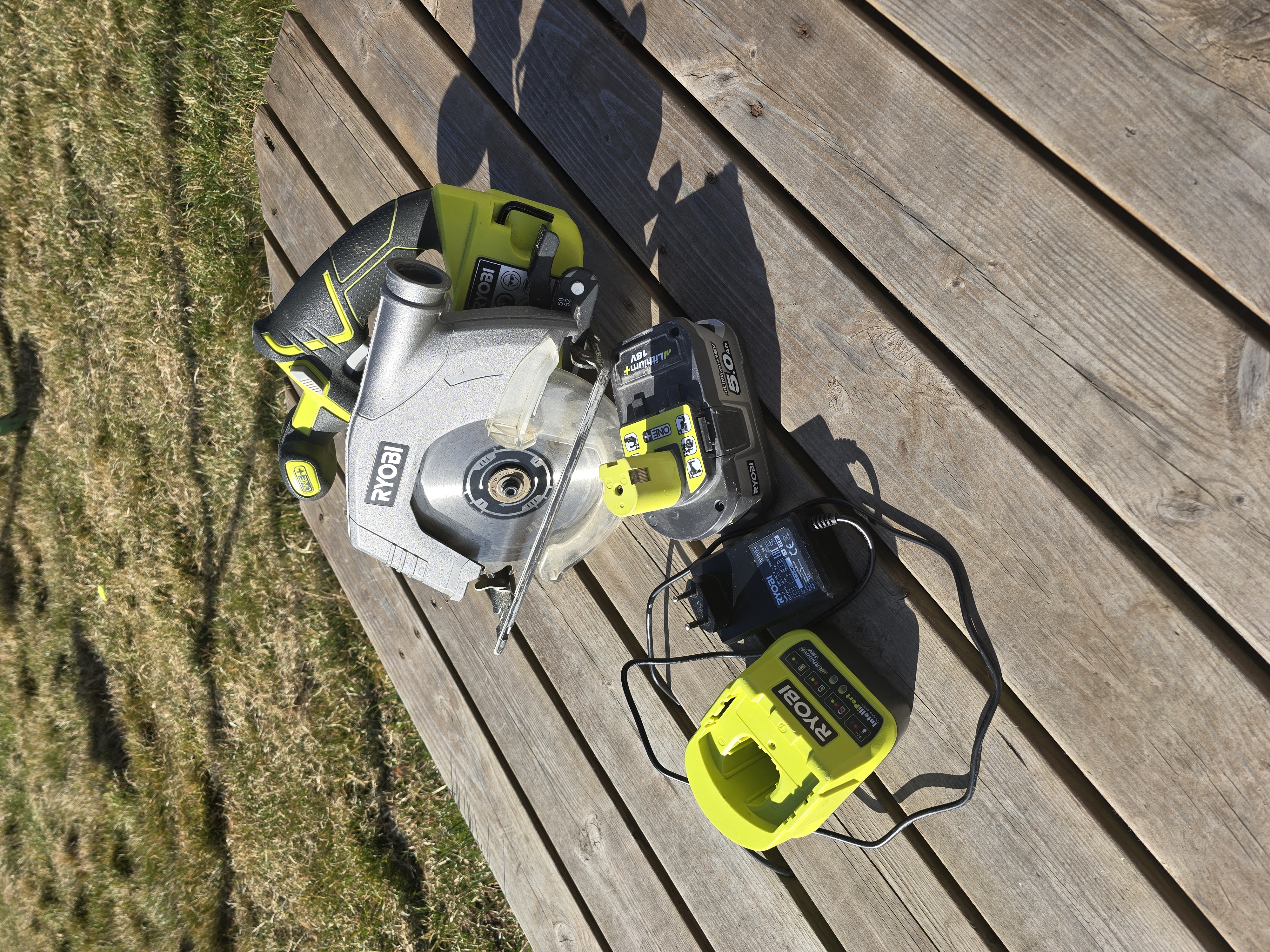 Cirkelsåg ryobi batteridriven