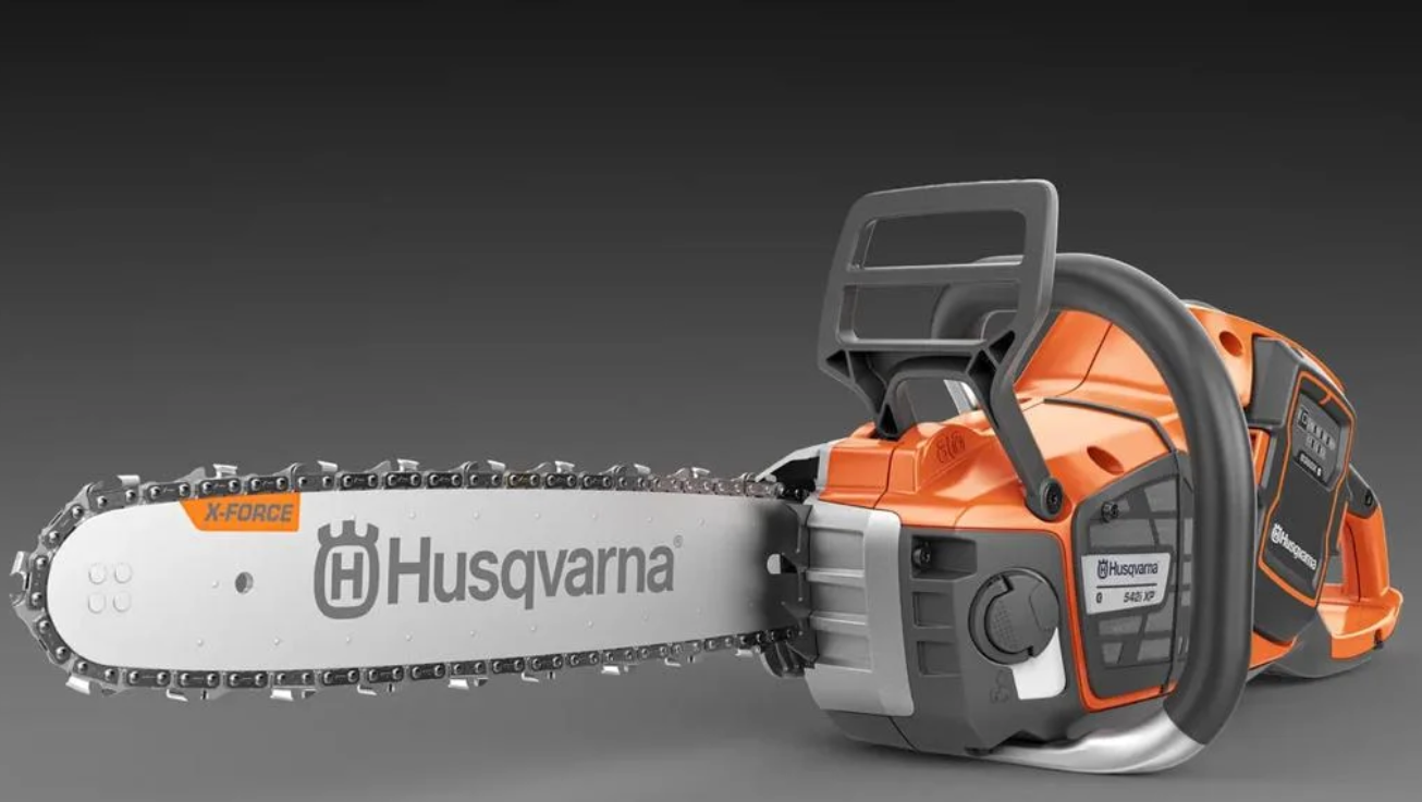 Husqvarna 540i xp batterimotorsåg – proffsig och enkel att använda!