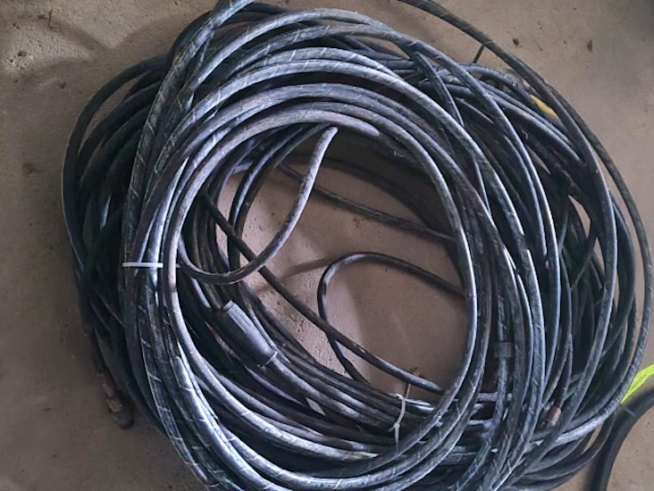 Högtryck slangar och spol lanser