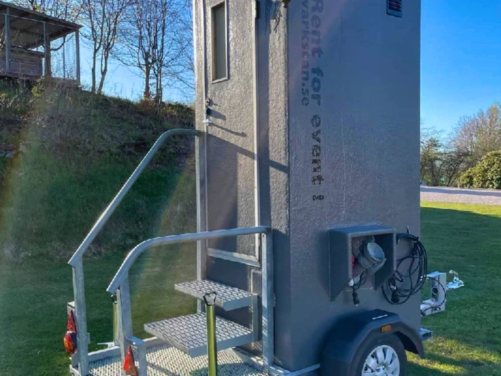 Mobil toalett * utedass * bajamaja