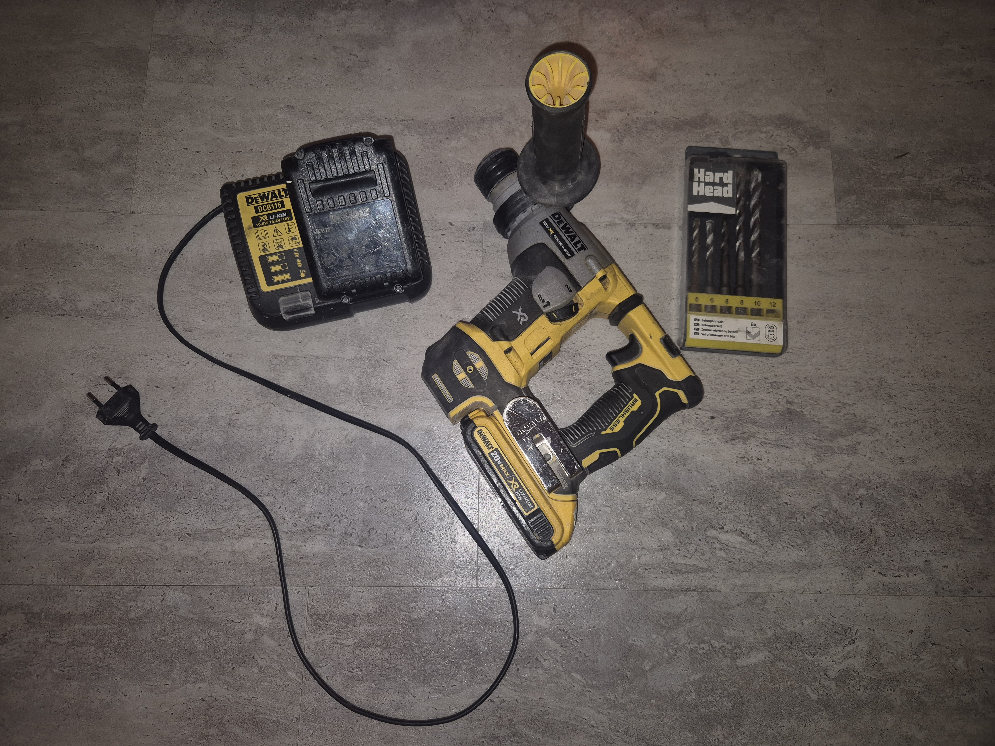 Borrhammare dewalt batteri