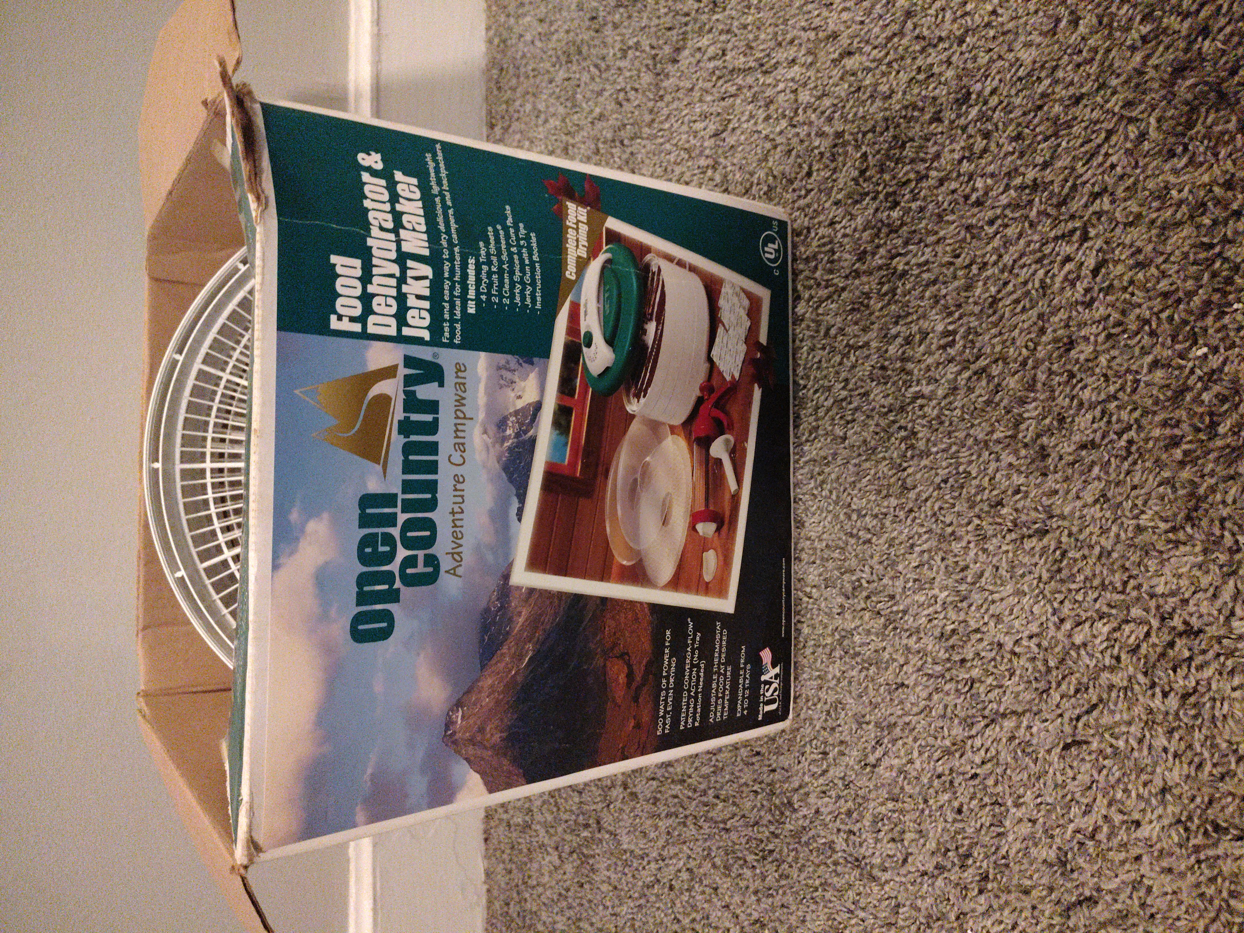 Dehydrator and jerky maker 