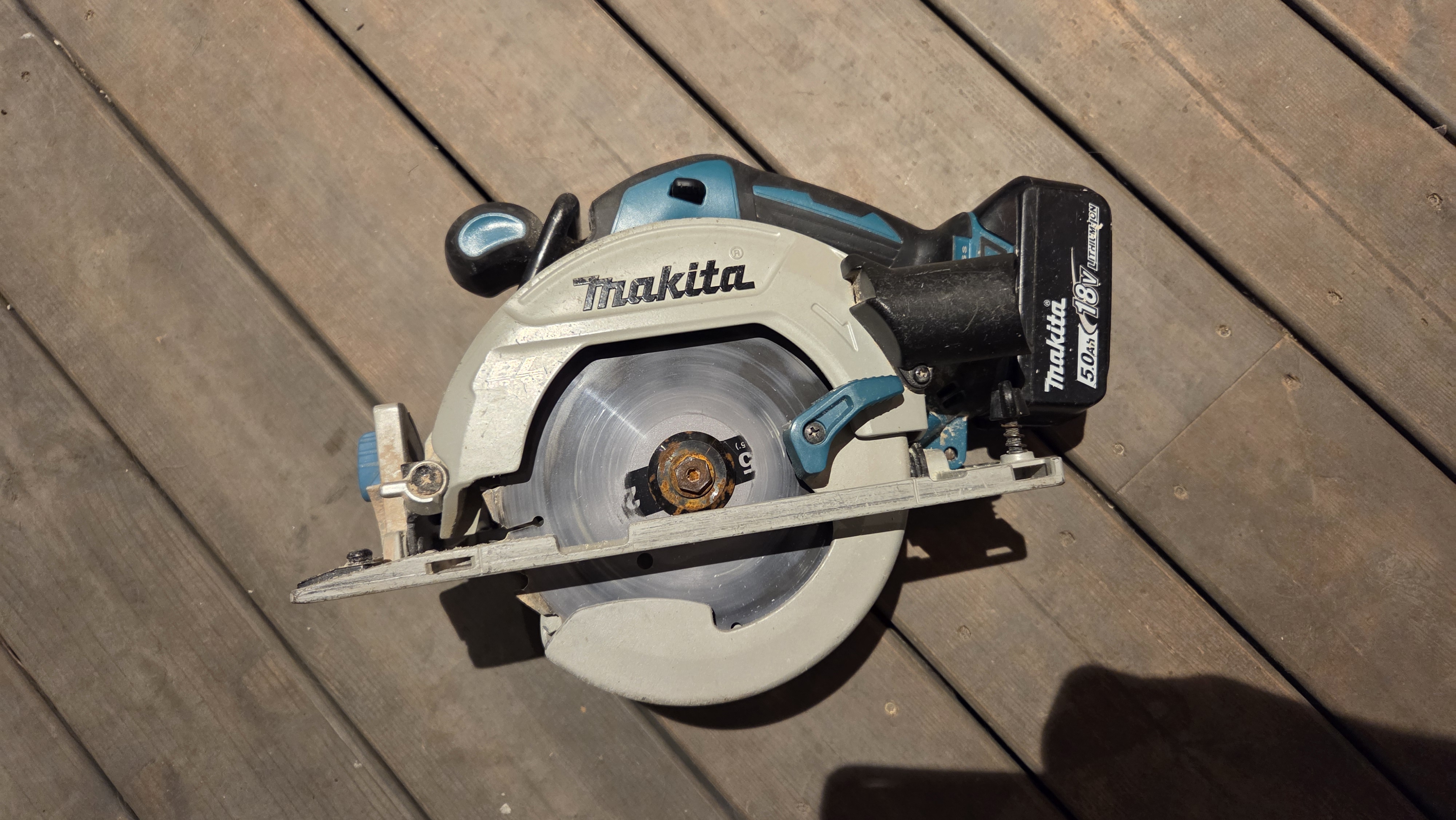 Makita sirkelsag 18v batteri