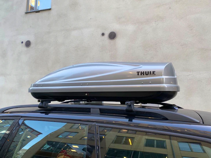 Takbox thule (440lit med snabbfäste)