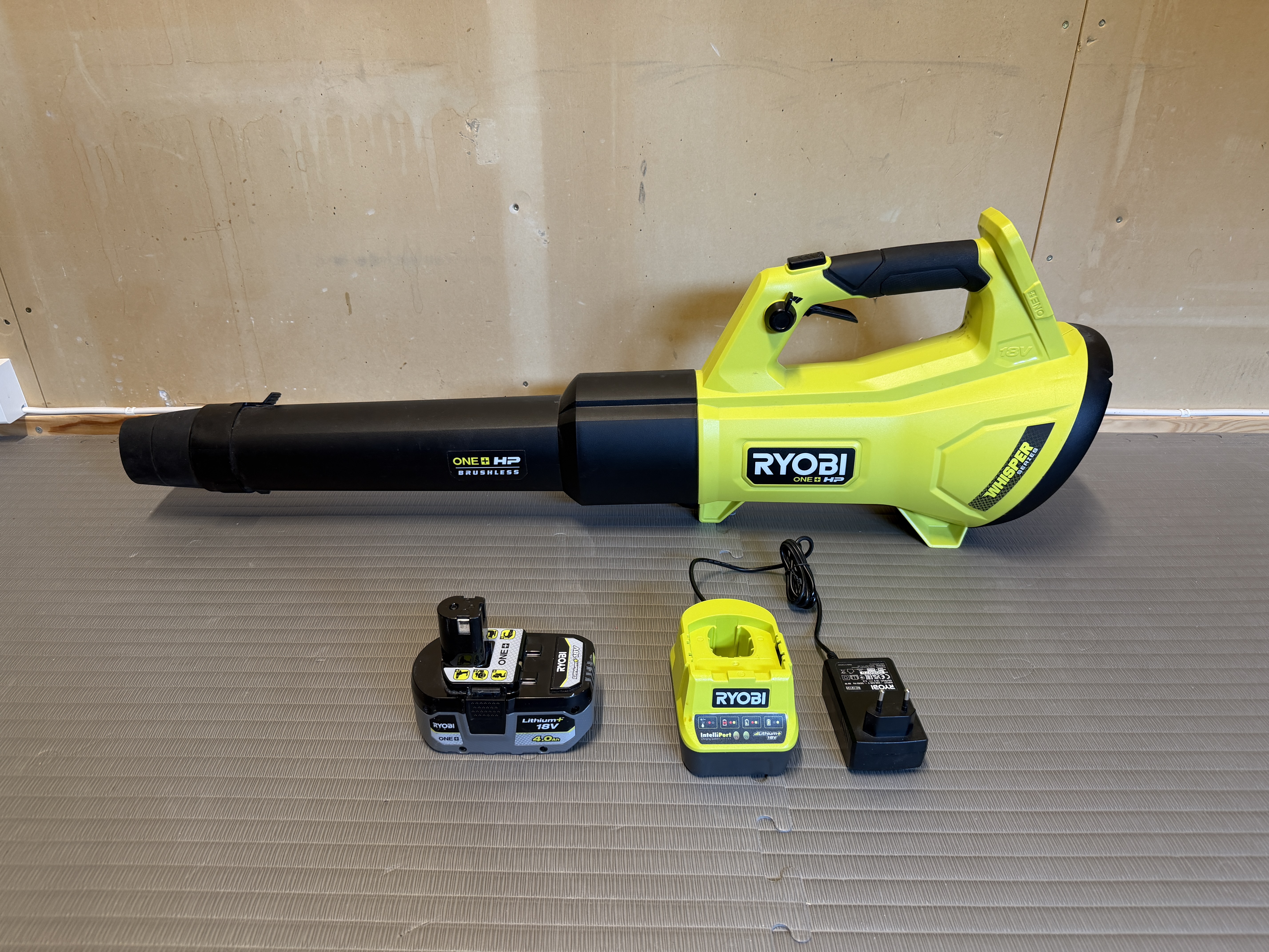 Ryobi 18v one+ hp løvblåser