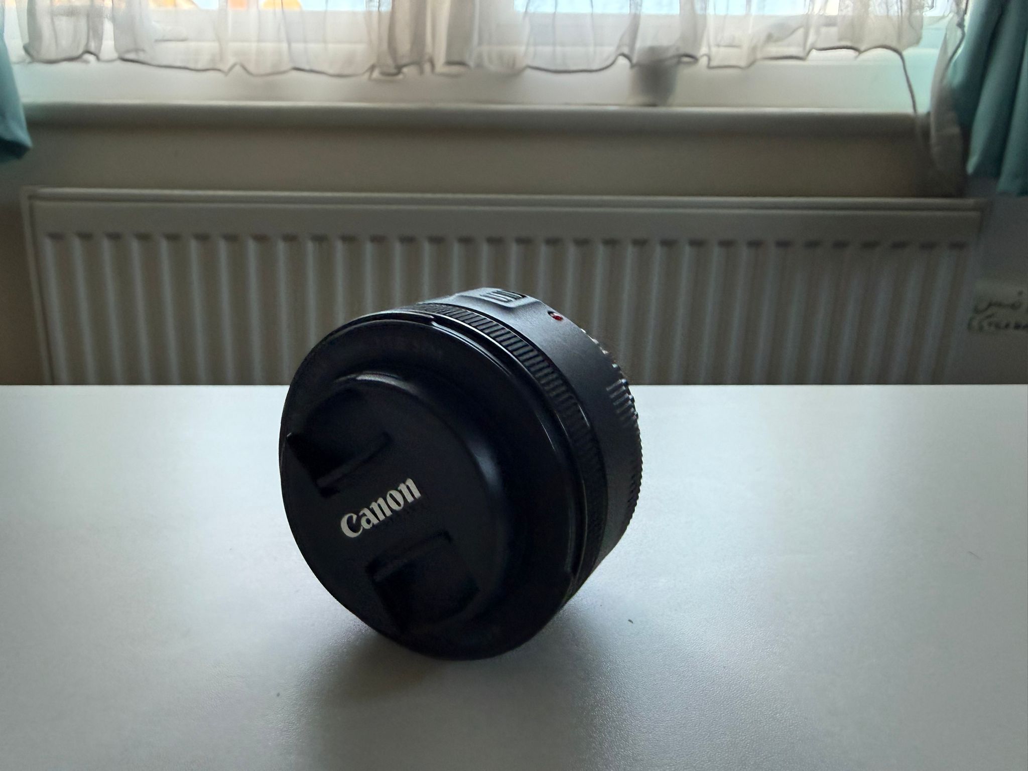 Canon ef 50 mm 1.8 stm lens - compact and lightweight lens for canon dslr