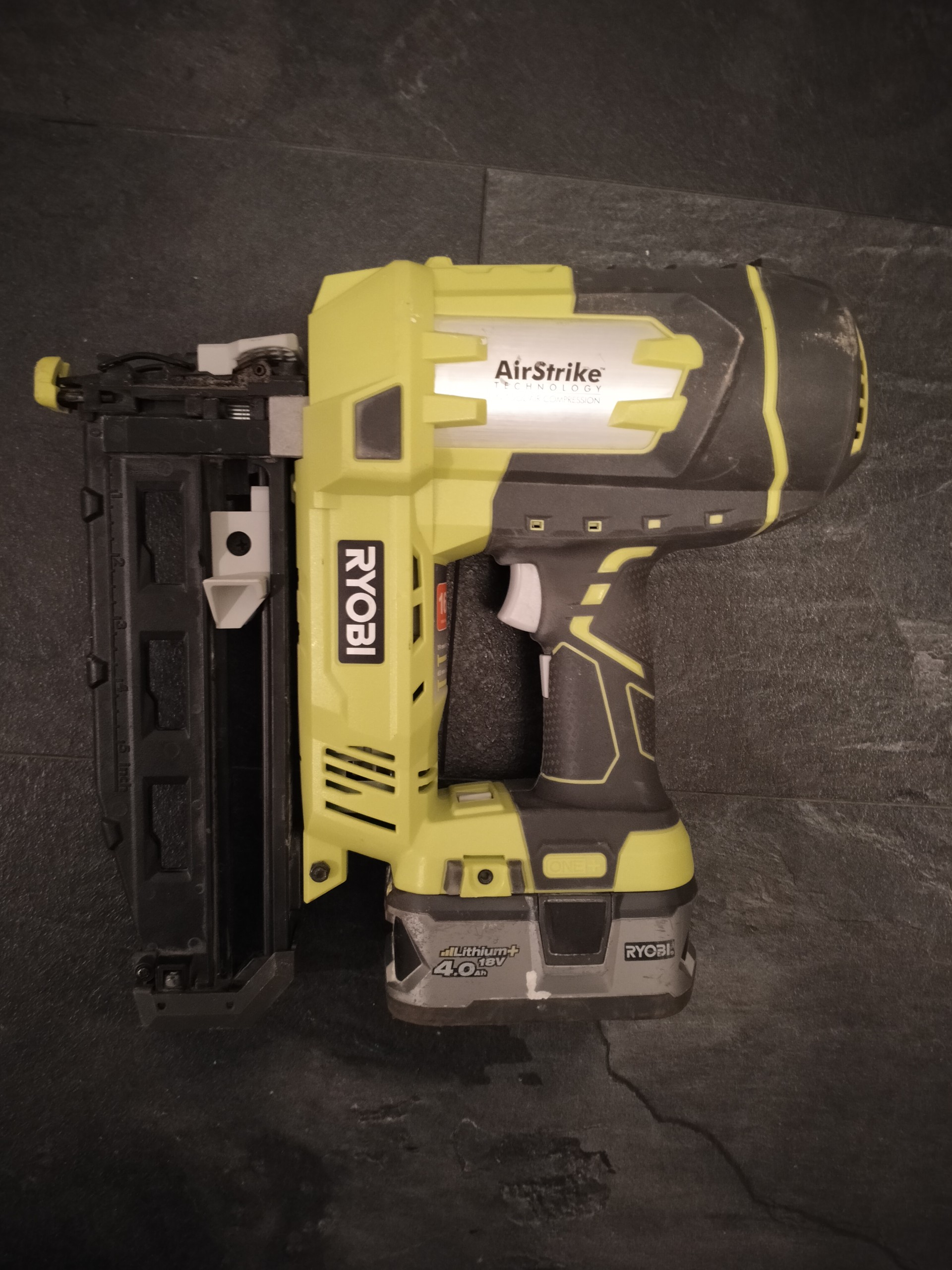 Spikpistol,dyckertpistol