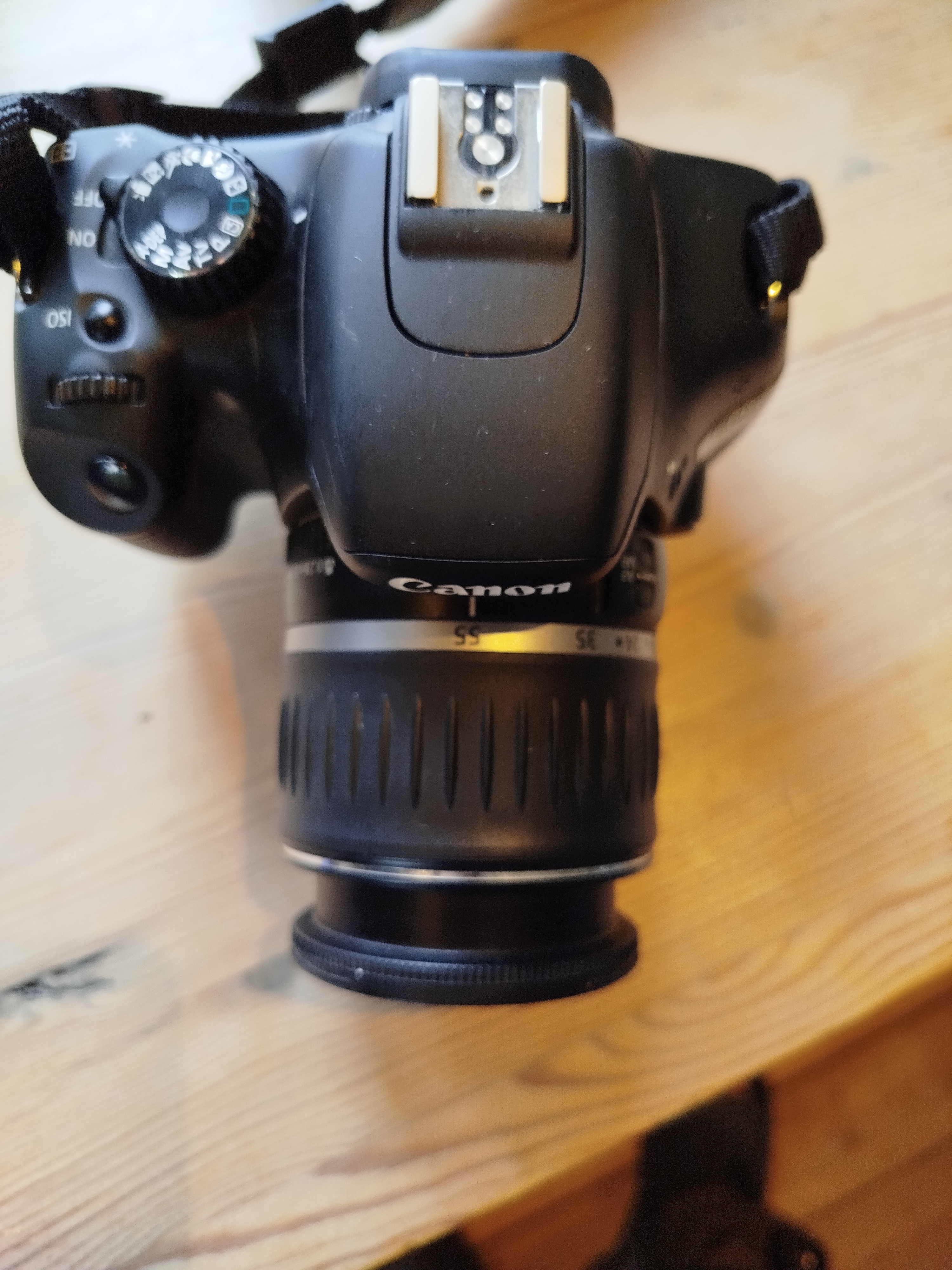Canon eos 550d +18-55mm + stativ
