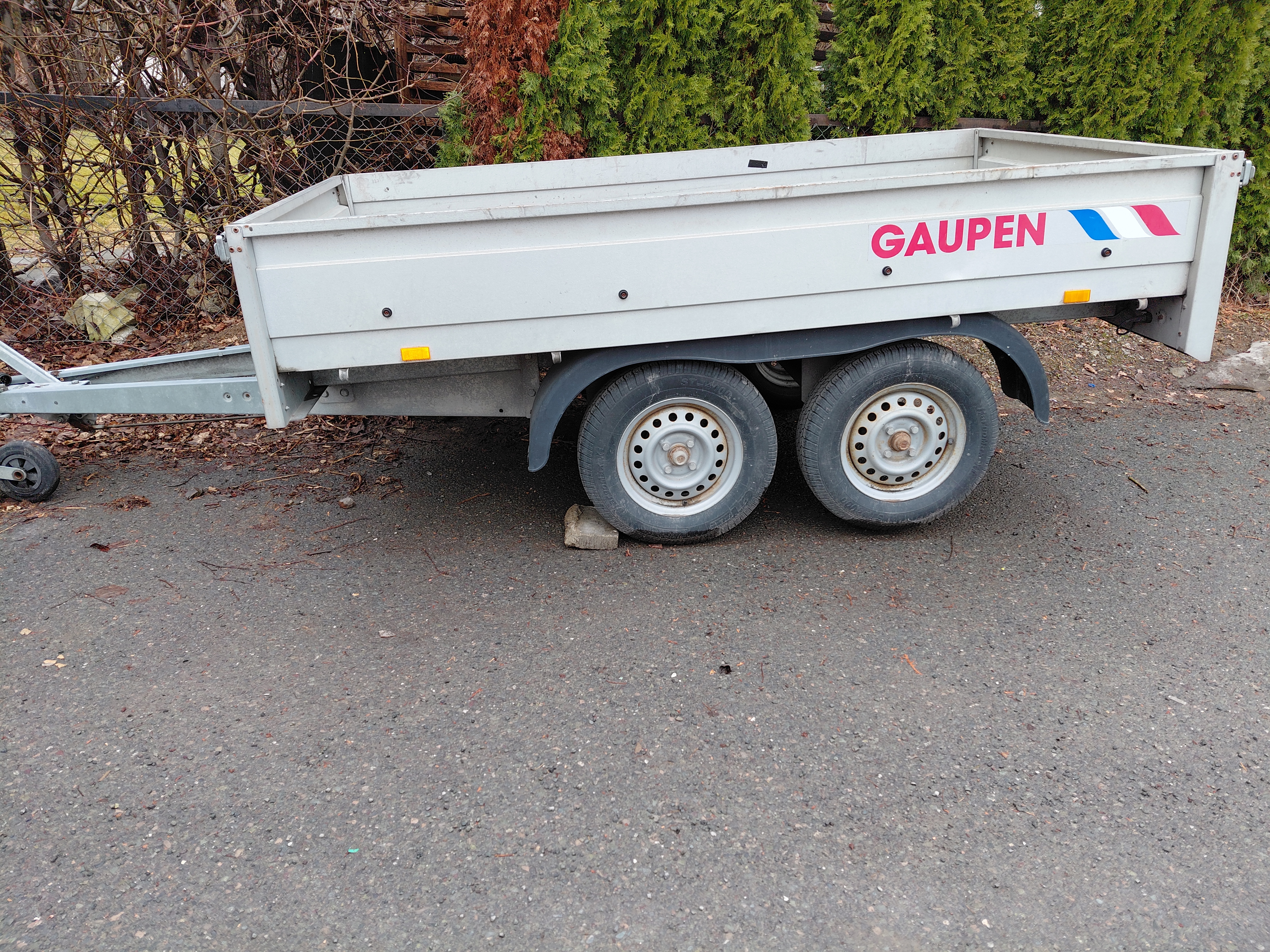 Boggihenger 1300 kg m/trekk