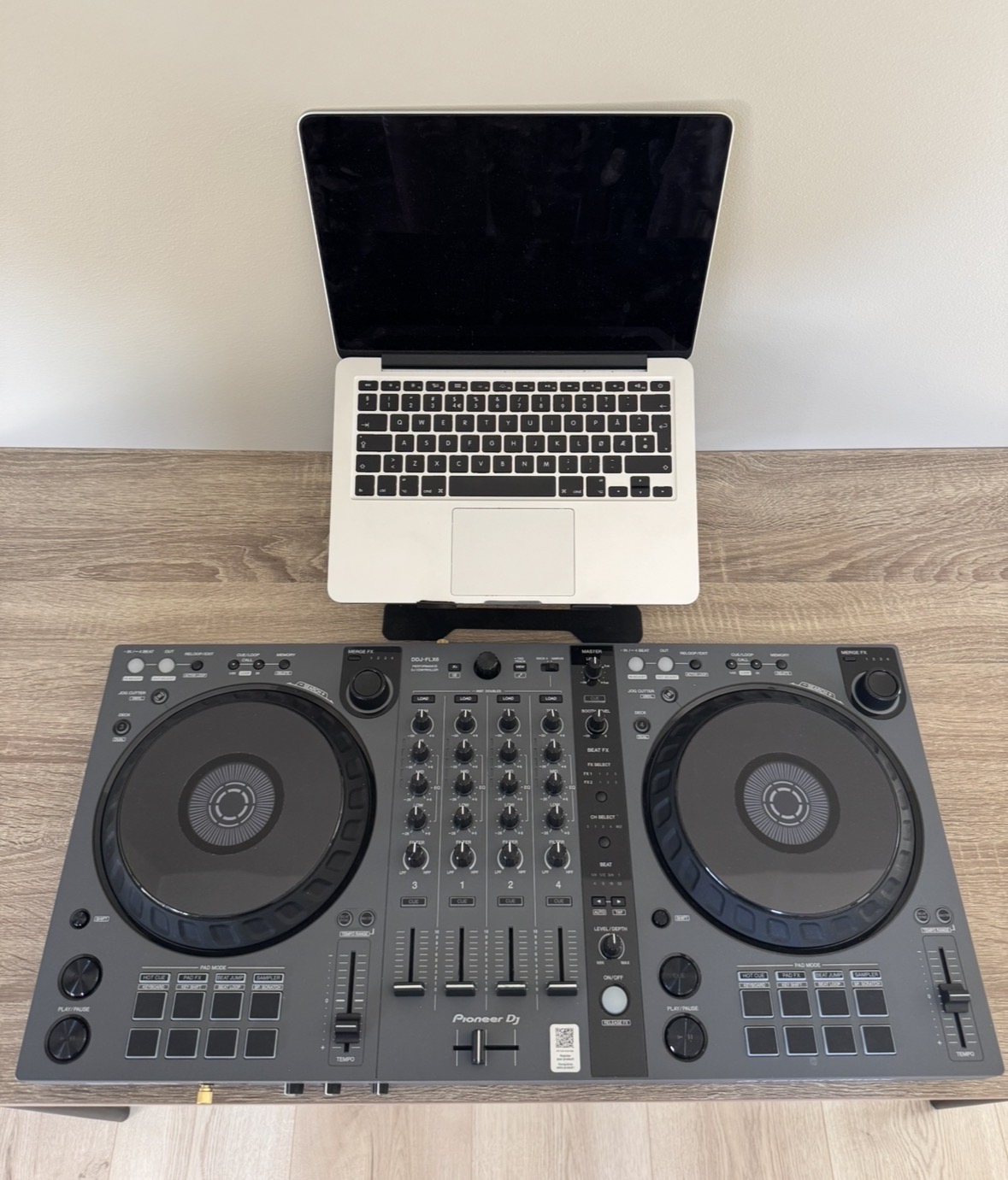 Pioneer ddj‑flx6 dj-controller til leie