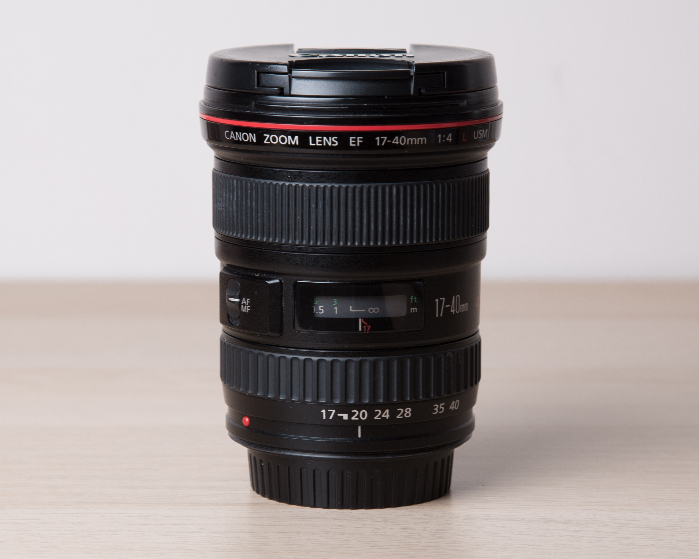 Canon ef 17-40mm f/4 l usm