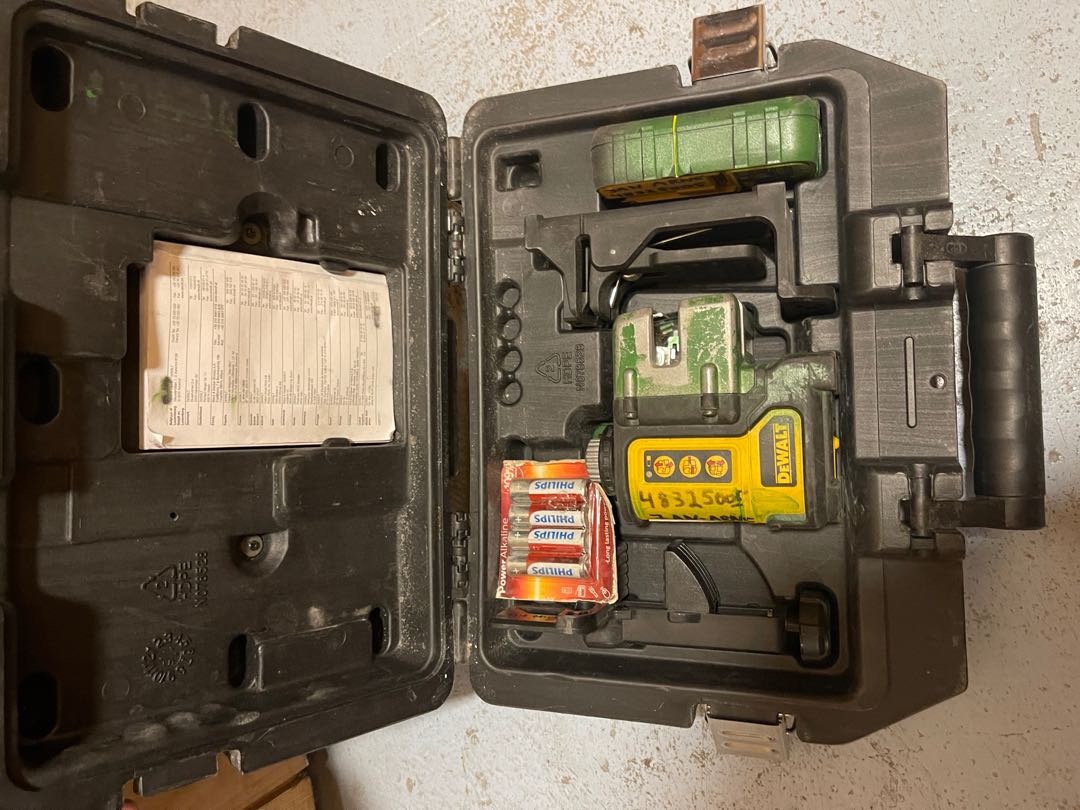 Dewalt krysslasee