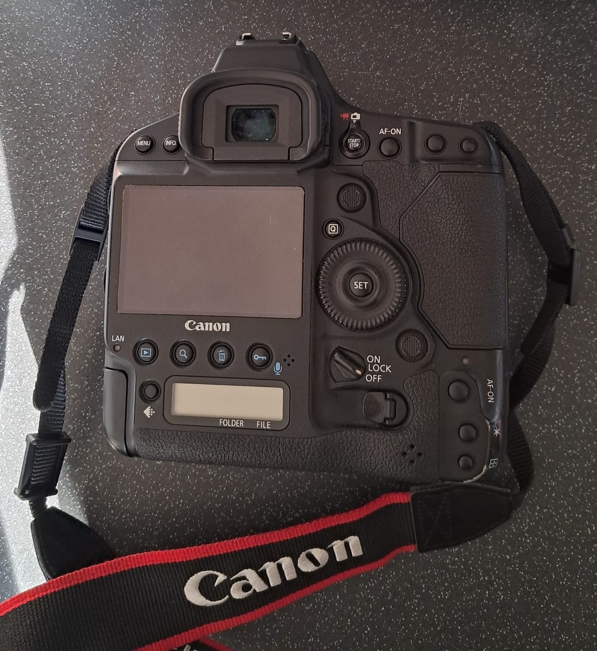 Canon eos-1d x mark ii