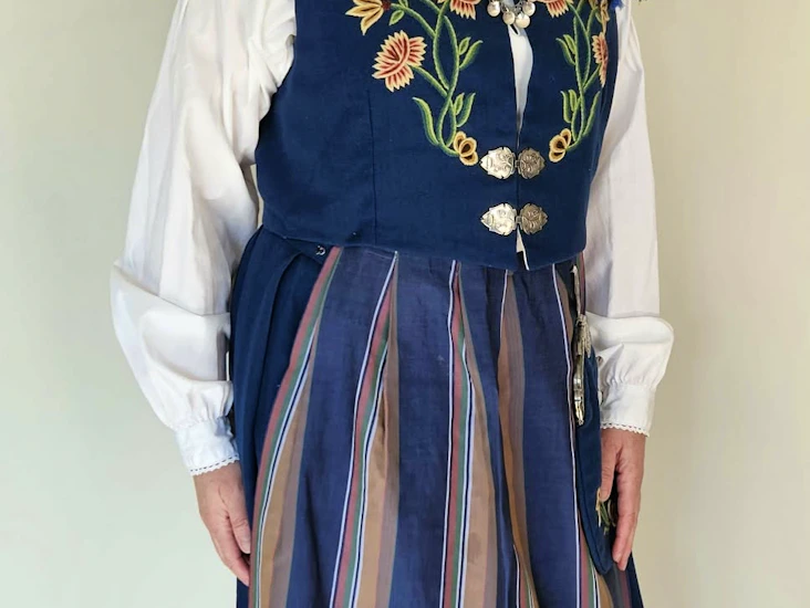 Komplett nordlandsbunad