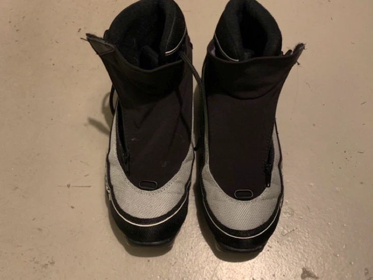 Madshus pjäxor strl 37