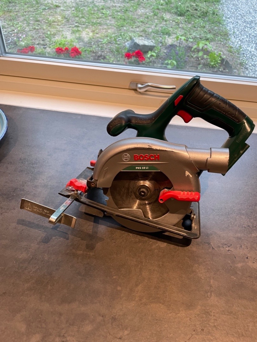 Bosch sirkelsag med sagblad 