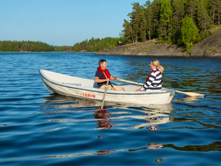 Flott båt for inntil to roere eller motor