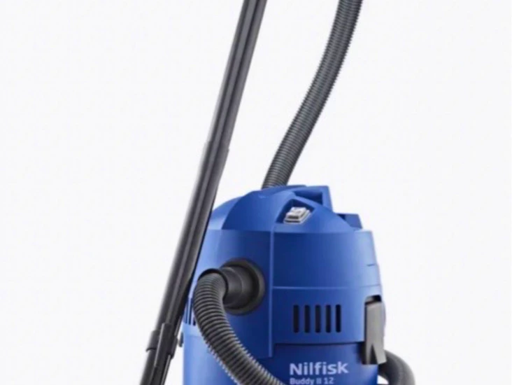 Nilfisk industristøvsuger leies ut.