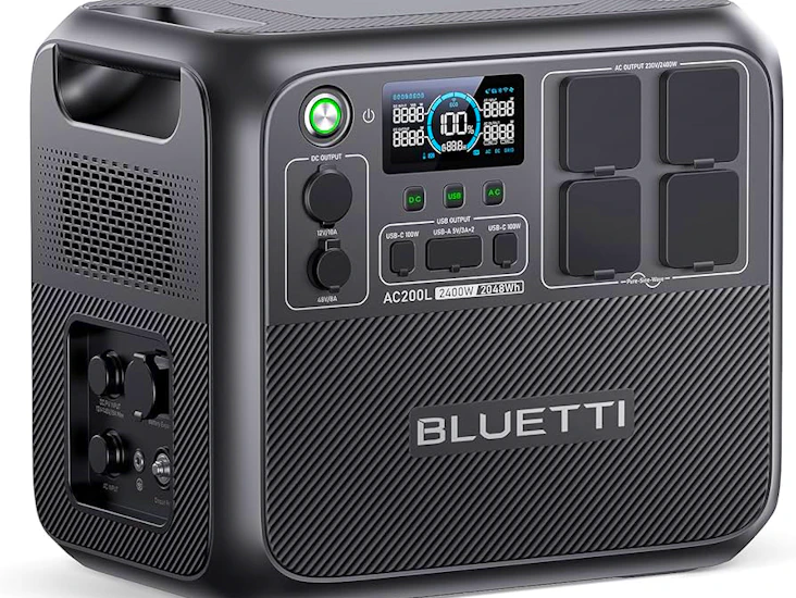 Bluetti ac200l power station - 2400w output and 2048wh capacity