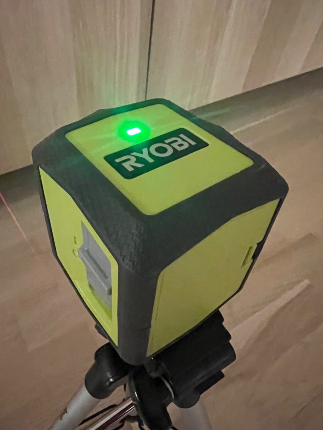 Ryobi rbcllr1 krysslaser