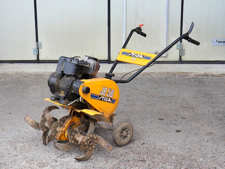 Stark jordfräs stiga 5hk