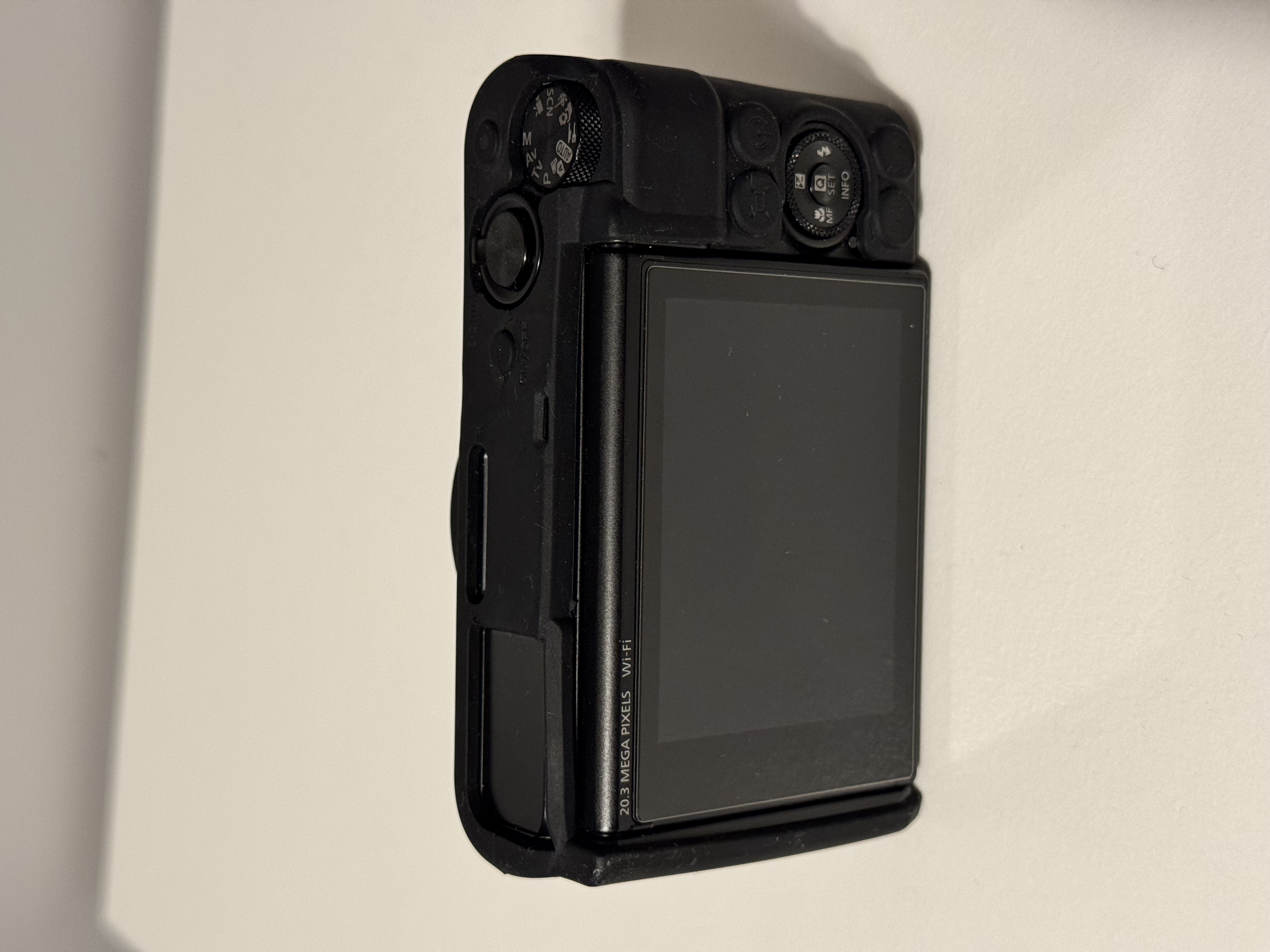 Canon powershot sx740