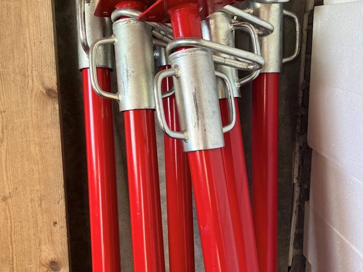 Soldater / forskallingsstøtter udlejes