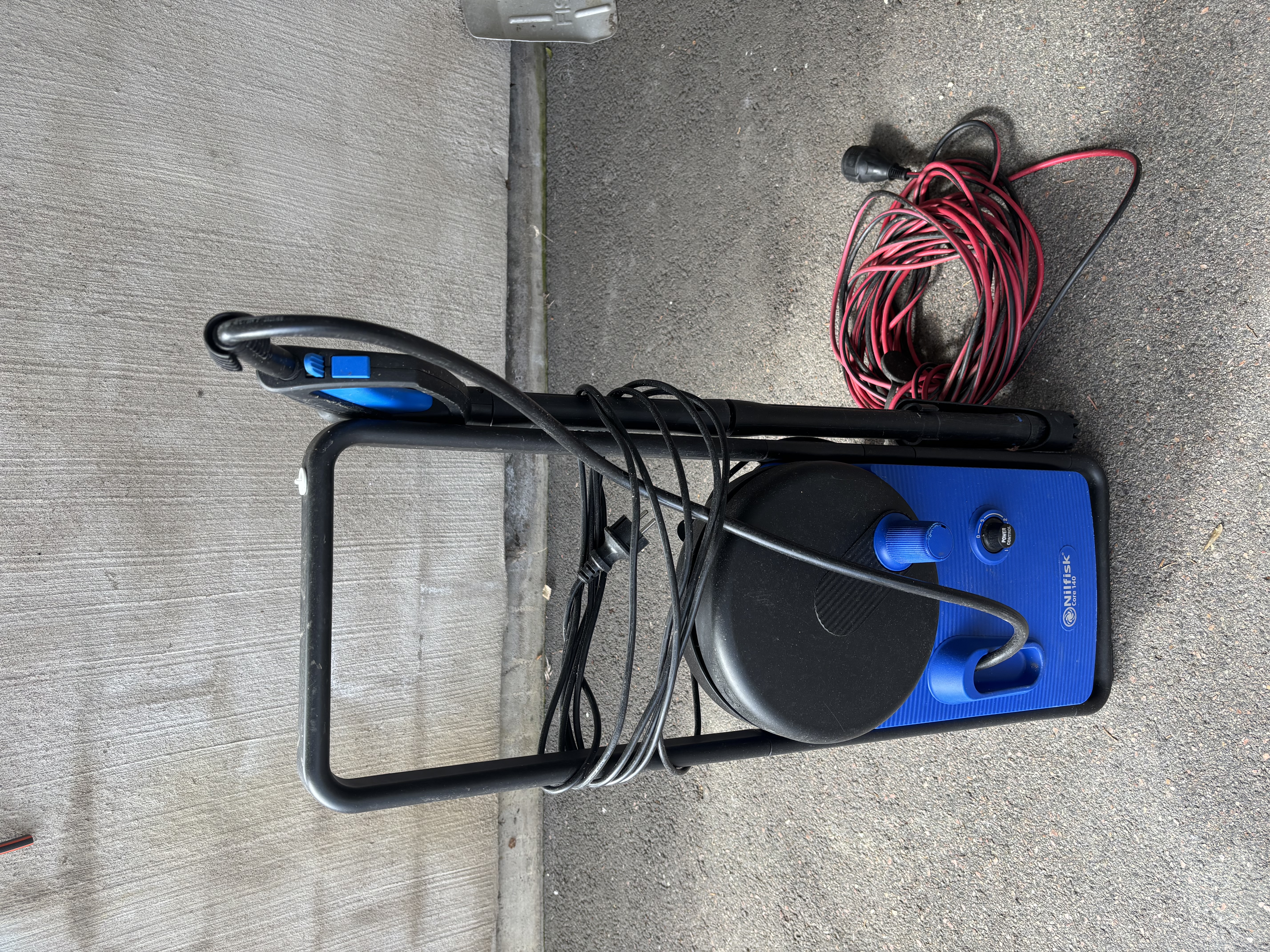 Nilfisk core 140 högtryckstvätt med powercontrol.
