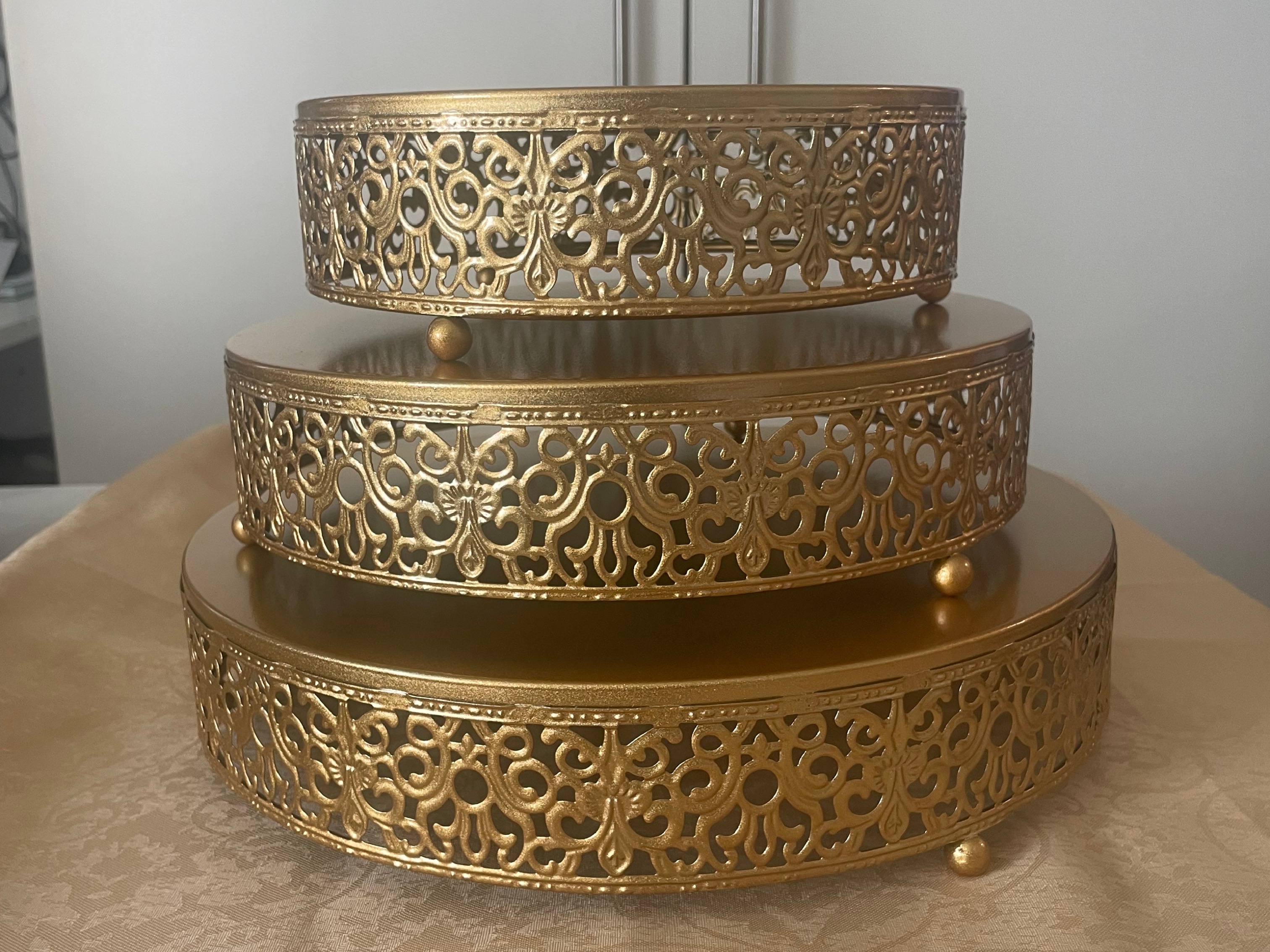 Gold cake stand 3 tier