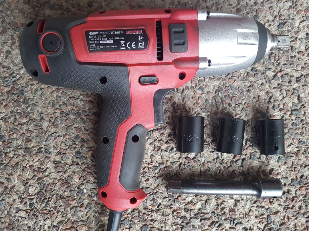 Mutterdragare med knackfunktion