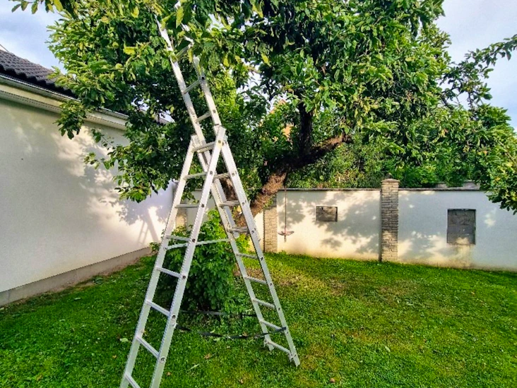 Hög stege som han användas skm h eller i