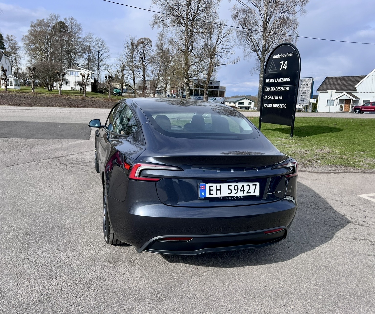 Tesla 3 lr highland