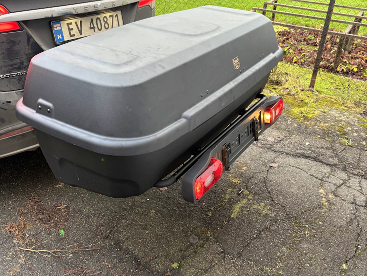 Hengerfesteboks/bagasjeboks 410 liter