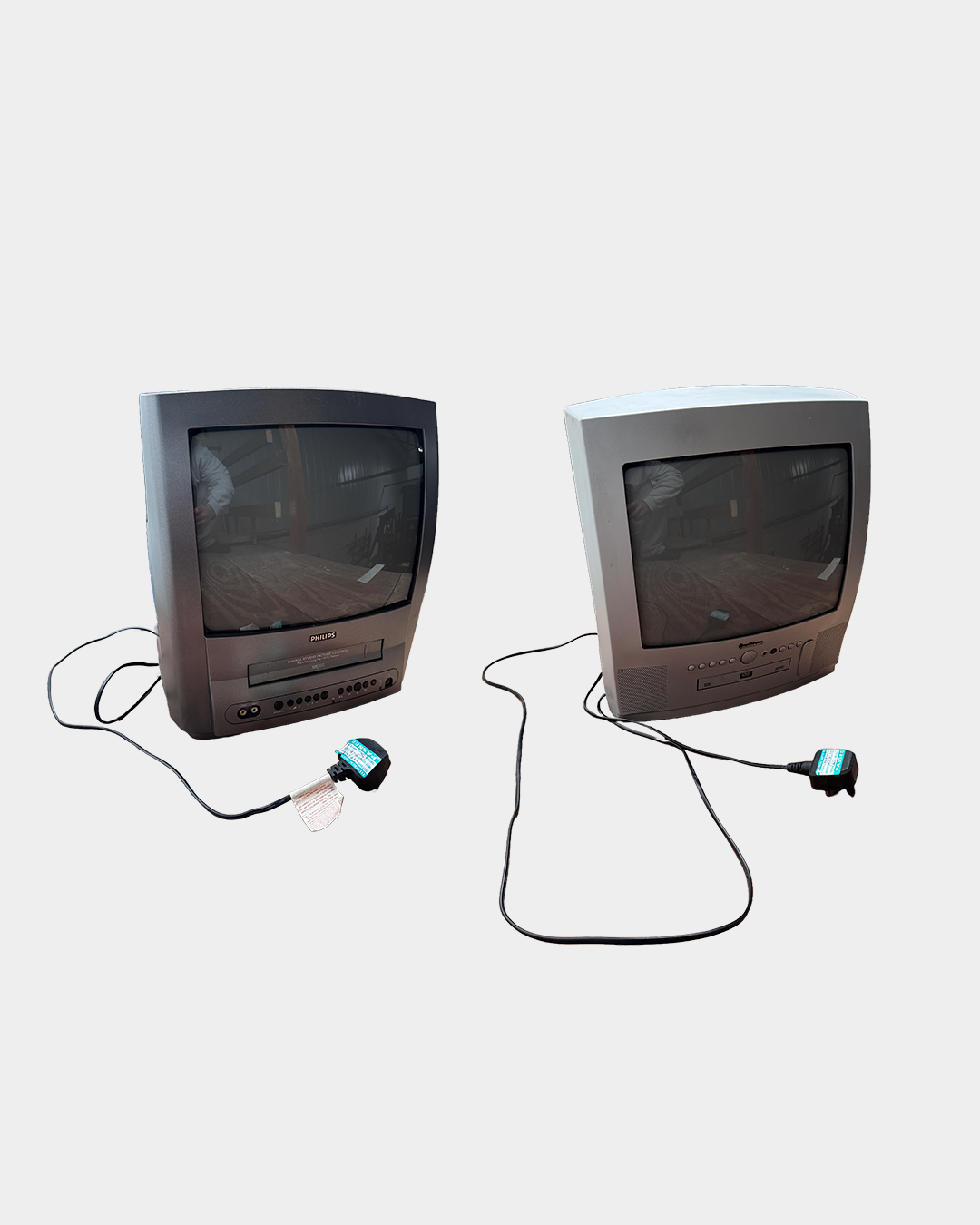 X2 11" vintage crt tv bundle – fully functional props