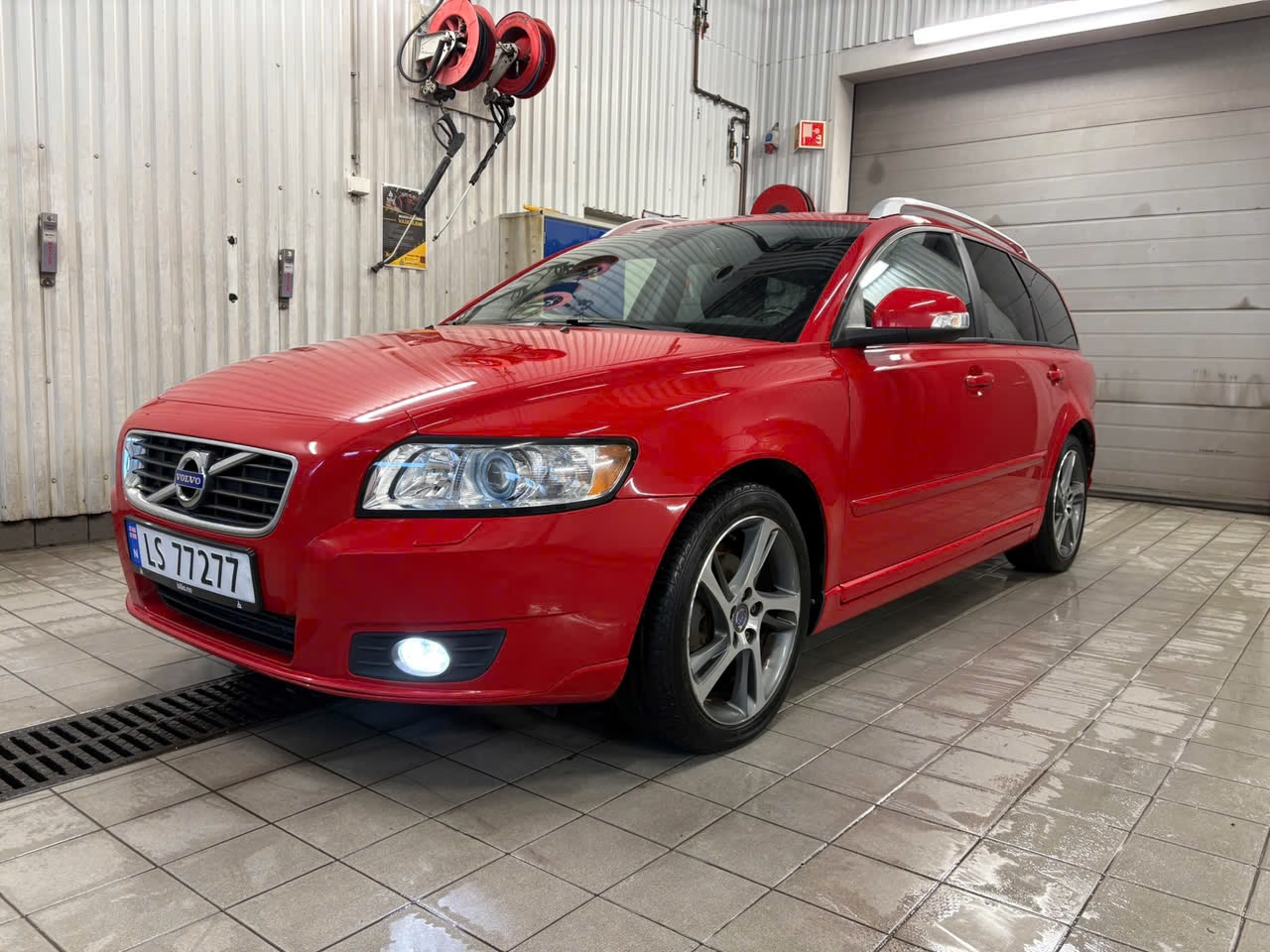 Volvo v50