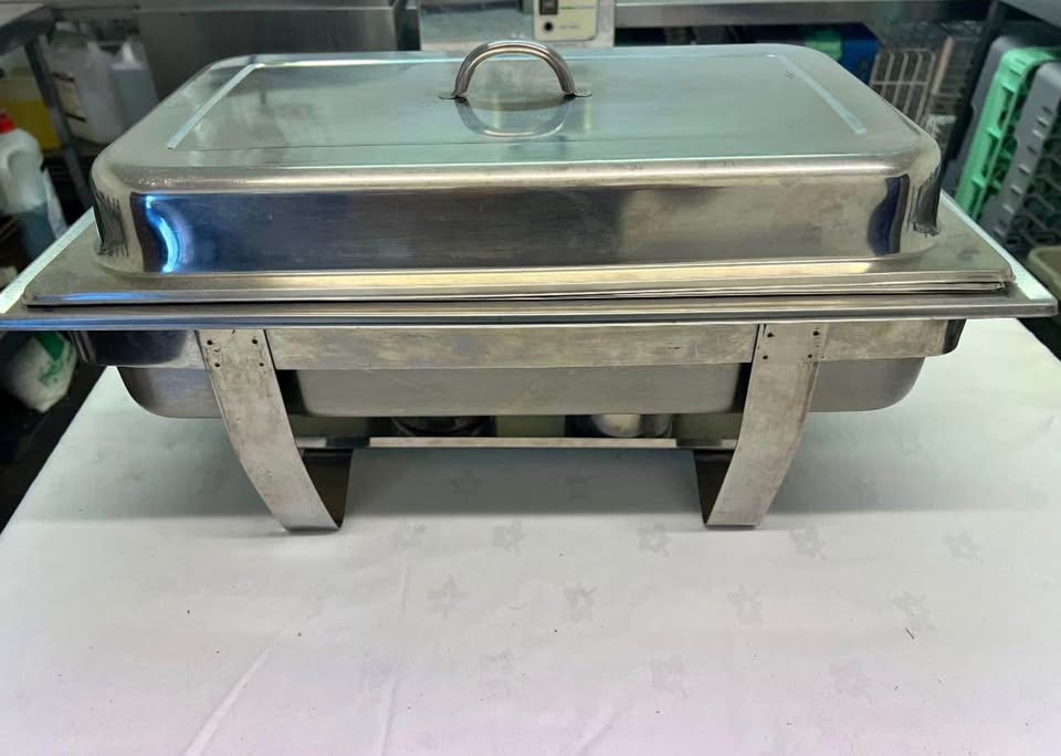 Chafing dishes food warmer with fuel container, stainless steel buffet server for hire