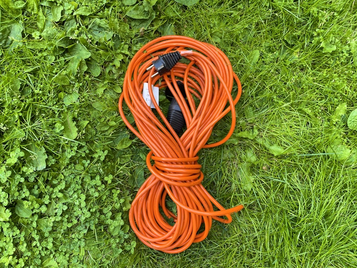 25m förlängningssladd