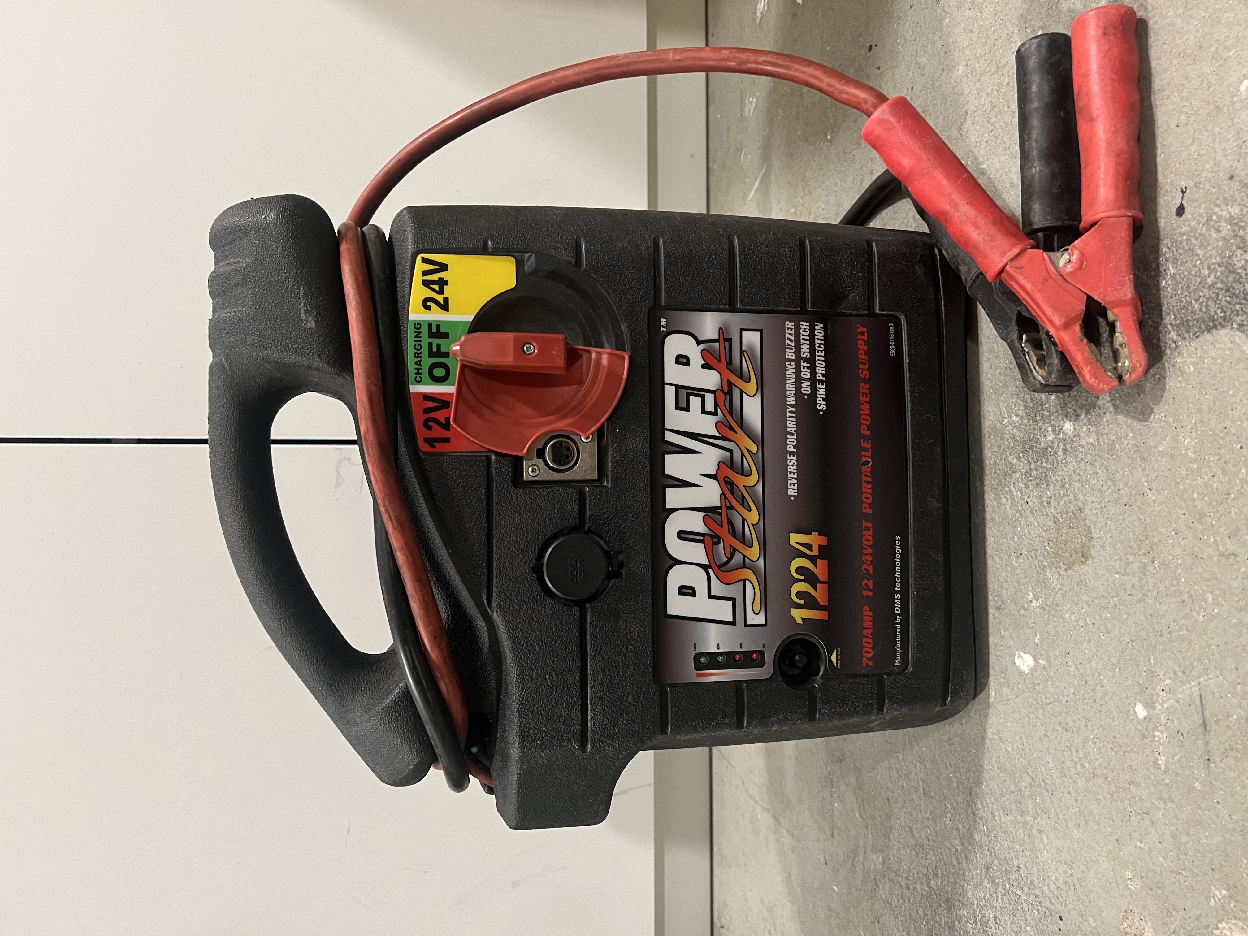 Starthjälp 12v/24v med leverans/hämtning/assistans