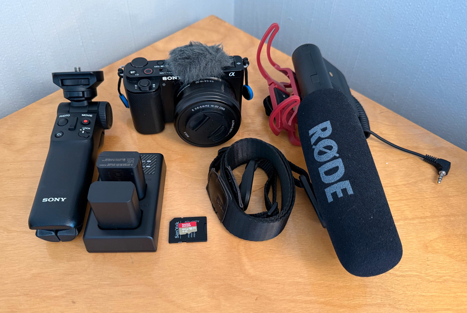 Sony zv-e10 kamera med tilbehør
