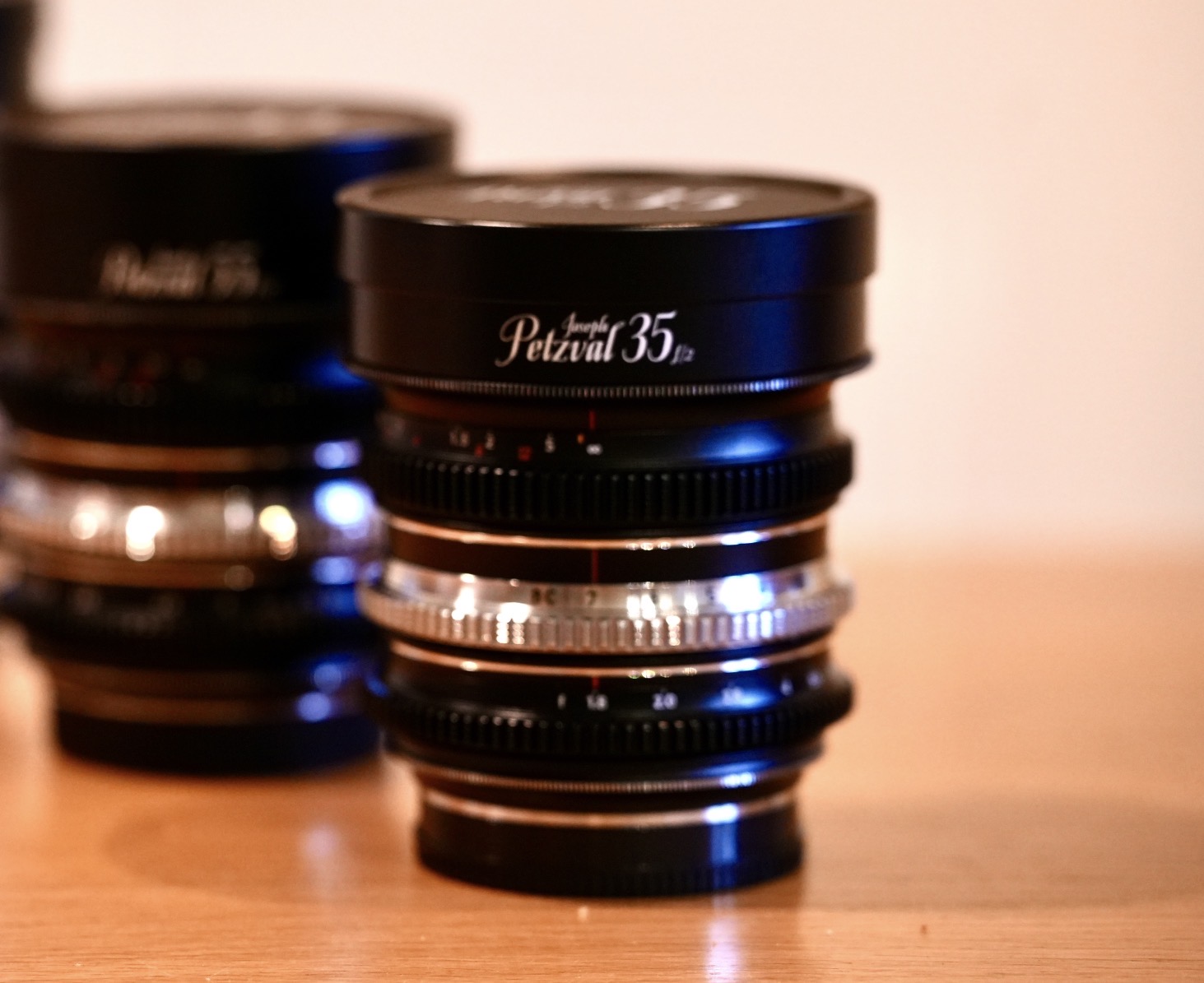 Joseph petzval 35mm art lens t1.7 (sony e mount)