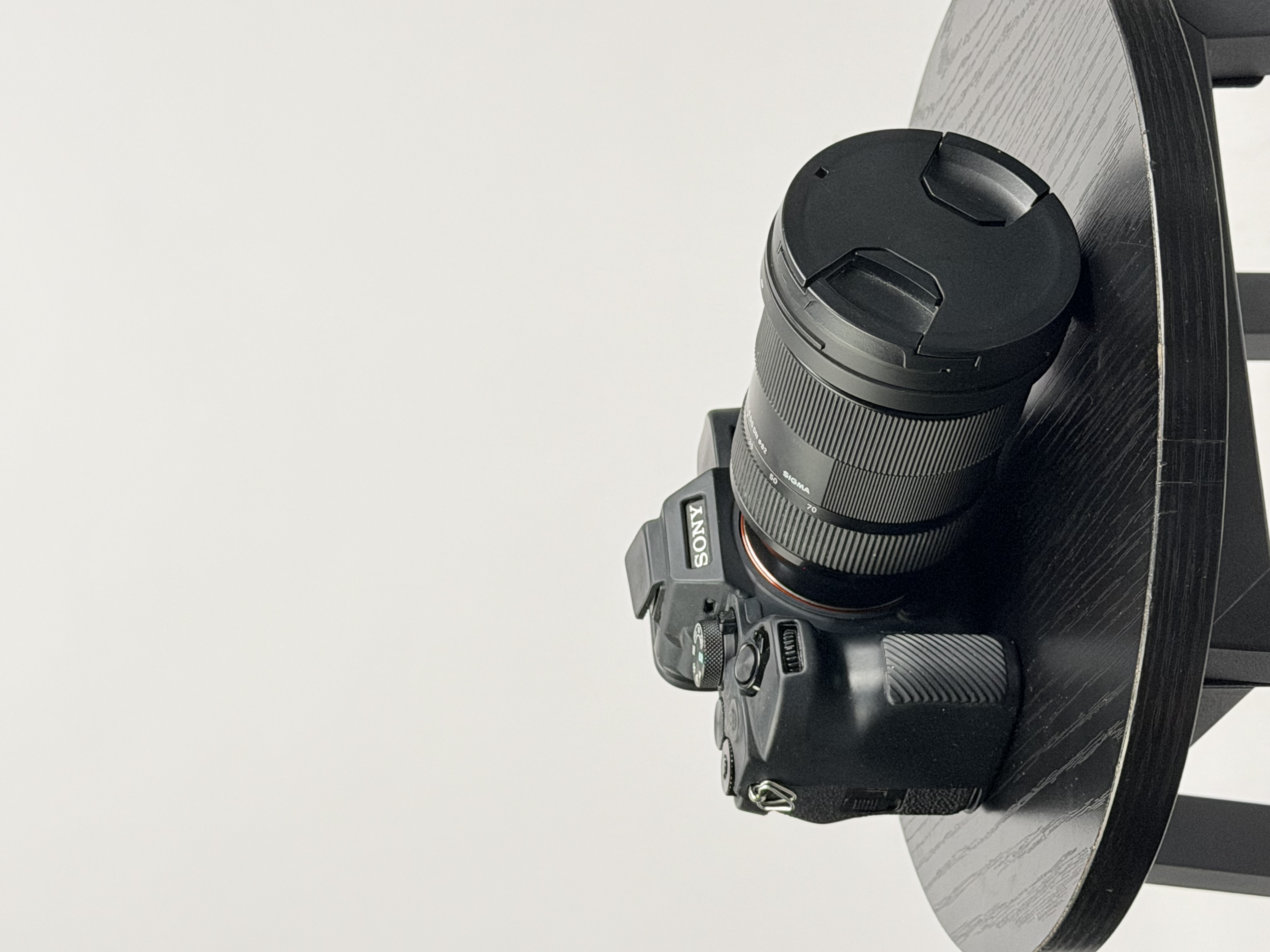 Sony alpha a7iv  camera and sigma 28-70mm f/2.8 