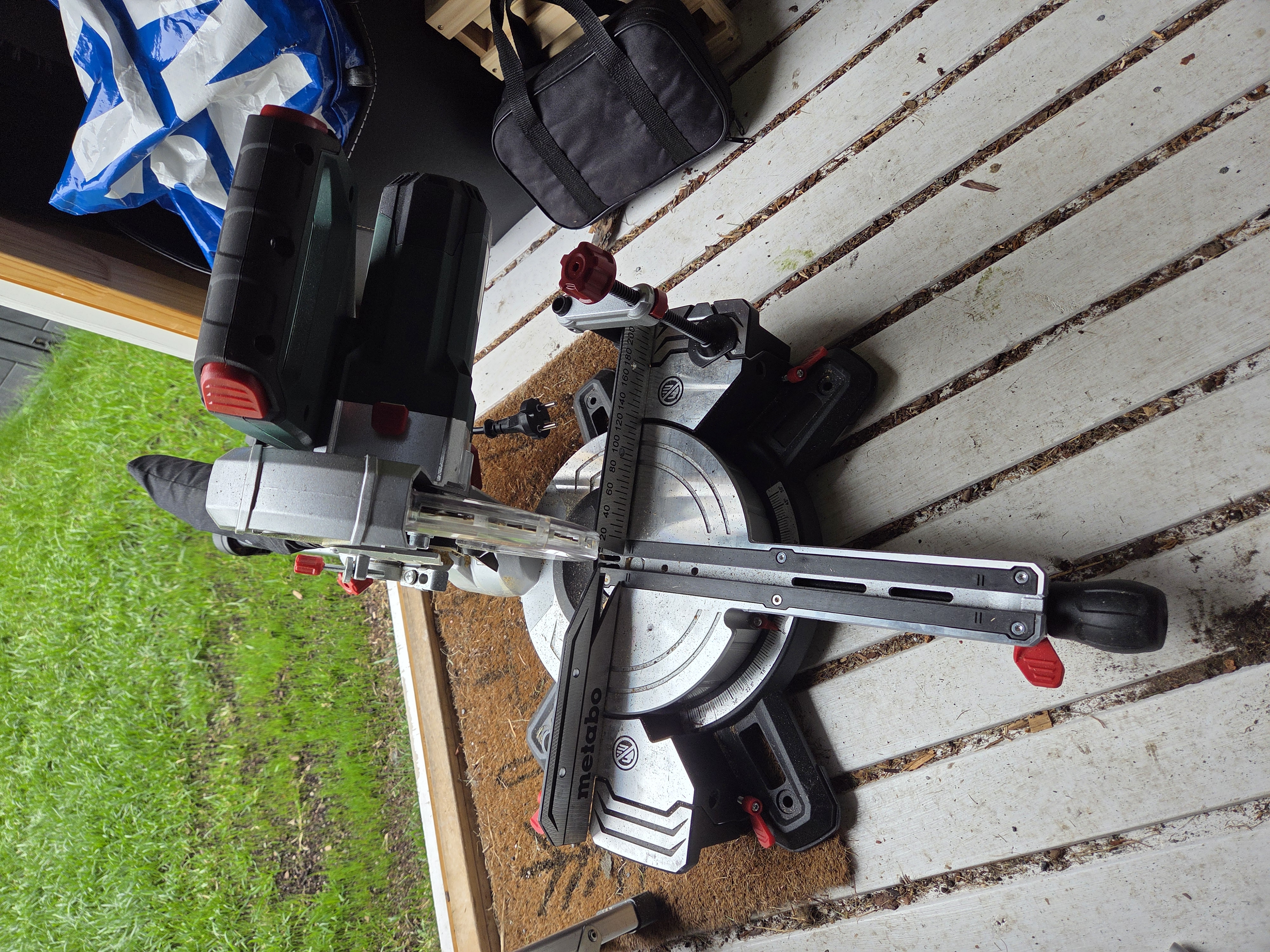 Metabo kgs 216 m kapp og gjærsag