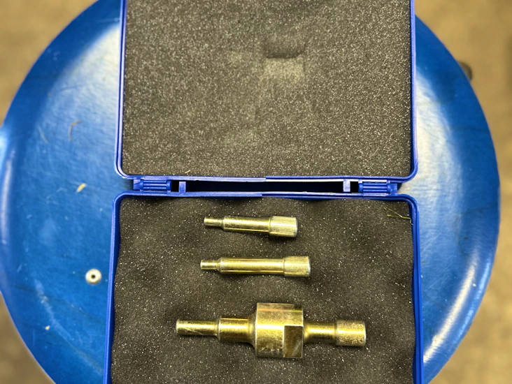 Verktyg till kamremsbyte på peugeot 307 med flera.