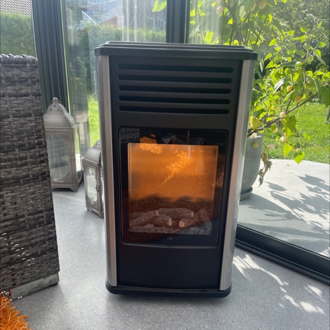 Snygg och praktisk gasolkamin