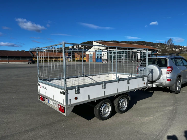 Stor grinderhenger klasse b