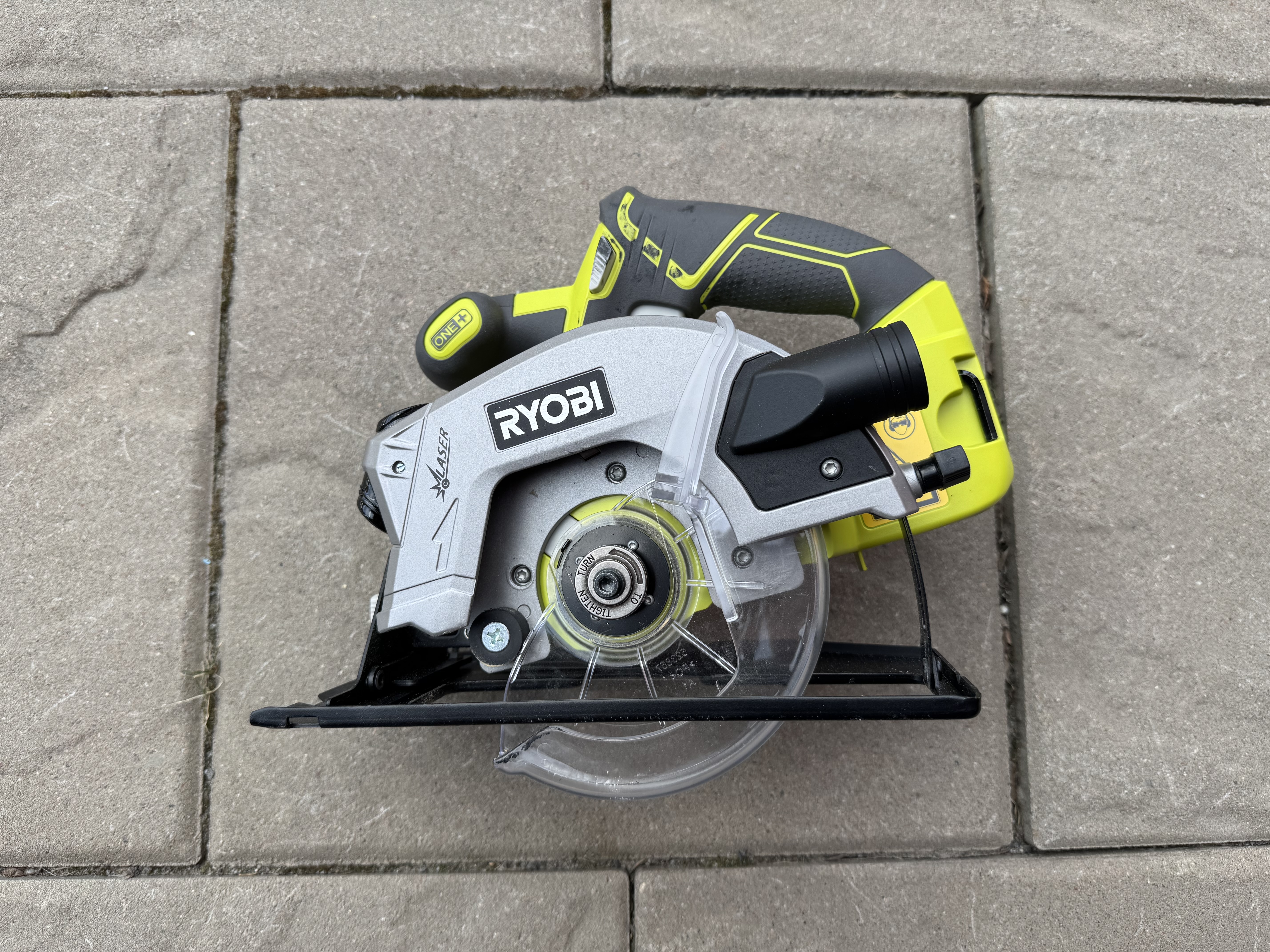Batteridriven cirkelsåg 18v ryobi one+ rwsl1801