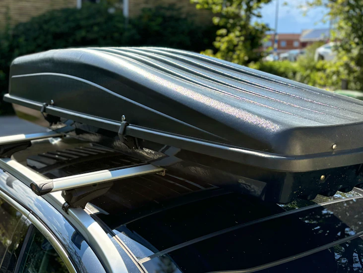 Takbox med takräcke