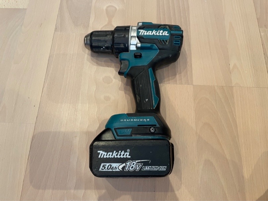 Makita borskrutrekker