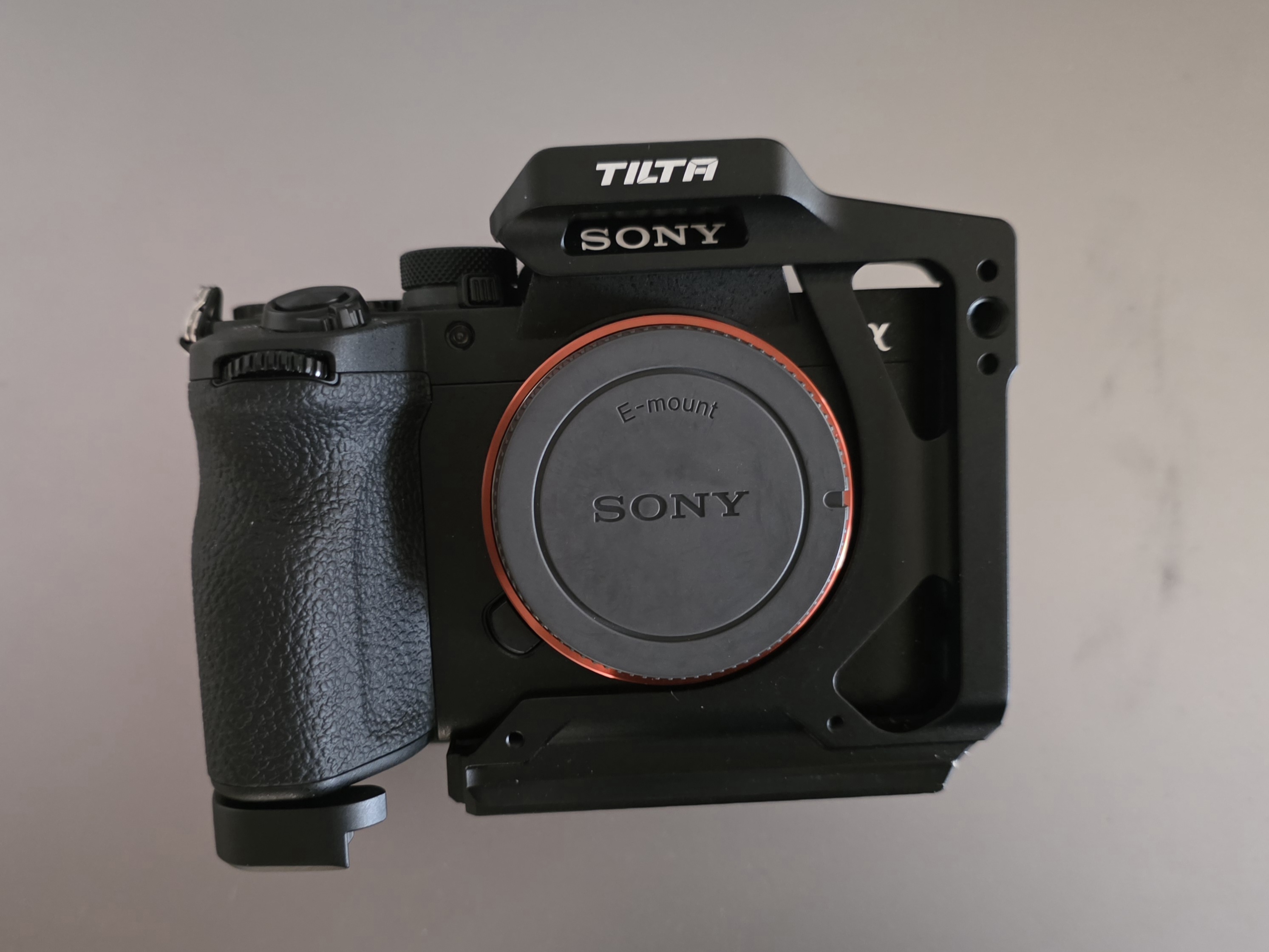 Sony a7v with sigma 24-70mm 2.8