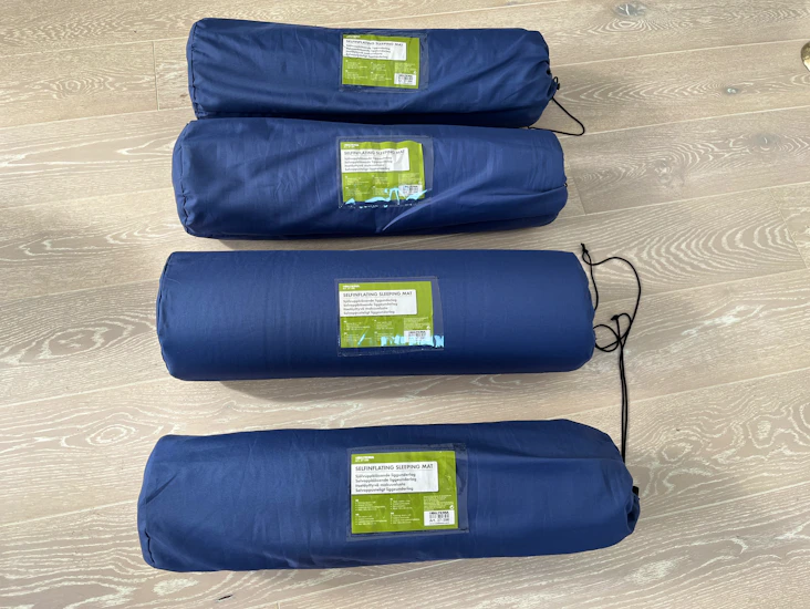 4 st självuppblåsande liggunderlag – bekväma & isolerande